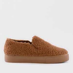 NEW BC FOOTWEAR Your Move Cozy Sneakers tan for women 124tn